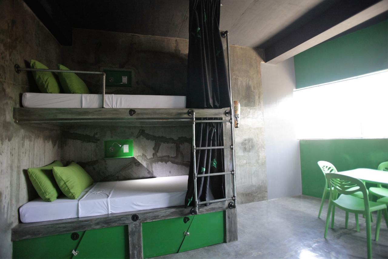 W Hostel Boracay Boracay Island エクステリア 写真